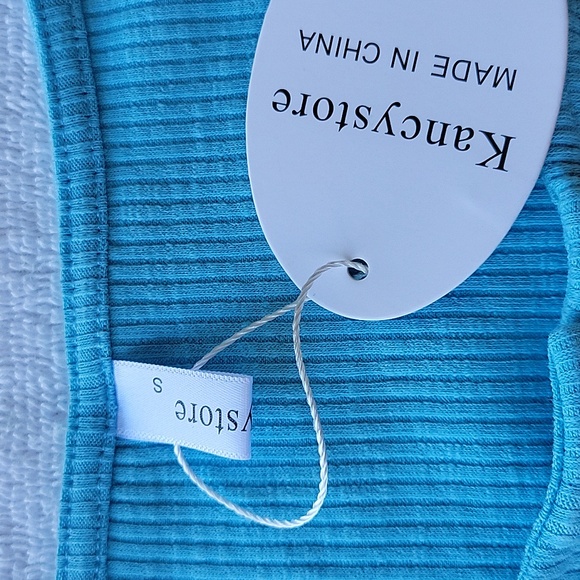 KANCYSTORE long sleeve, aqua blue top. Size S. NWT - Picture 5 of 5